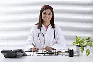 PictureIndia - Doctor at desk
